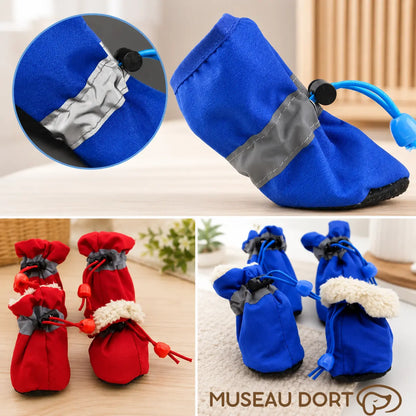Chaussures pour chien bleues et rouges imperméables avec détail réfléchissant et intérieur doux