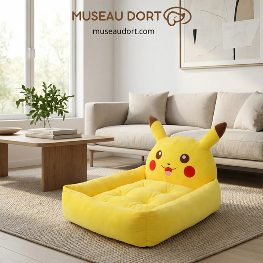 Lit pour chien moelleux jaune installé dans un salon moderne, couchage confortable et lavable pour chien, Museau Dort