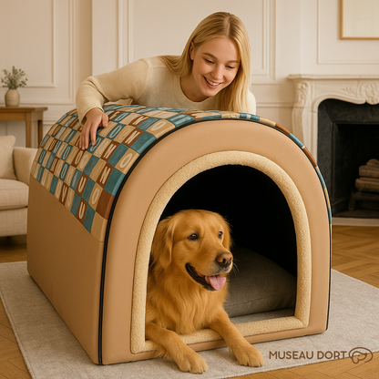 Niche d’intérieur pour grand chien senior dans un salon parisien moderne avec golden retriever allongé dedans – Museau Dort
