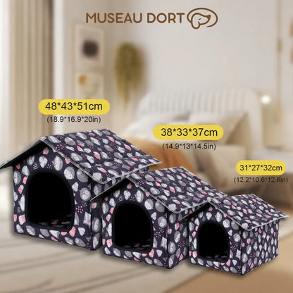 Trois tailles de niche intérieure Maison Hibou pour chien, avec dimensions S, M et L dans un salon lumineux.
