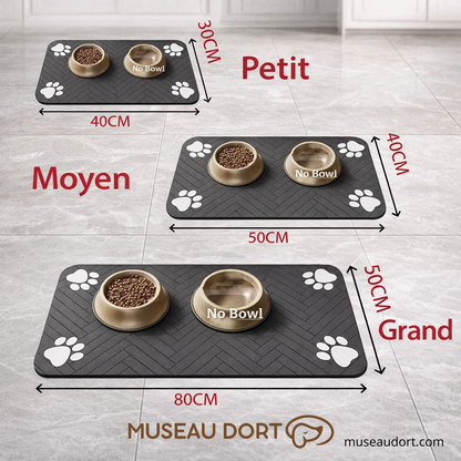 Tapis gamelle chien antidérapant avec tailles petit moyen et grand pour protéger le sol sous les gamelles, Museau Dort