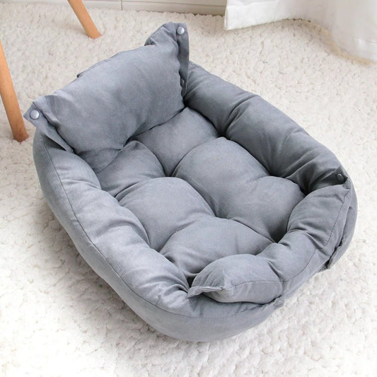 Tapis pour chien gris, doux et rembourré, modulable en lit ou canapé, parfait pour le confort quotidien. Museau Dort.